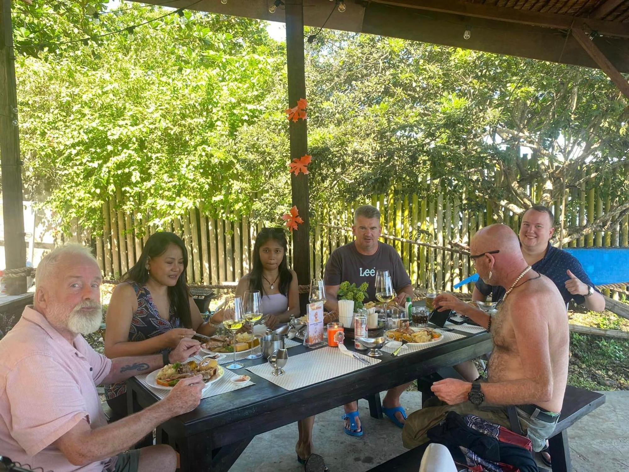 מלון Dauis Jush Native And Glamping מראה חיצוני תמונה