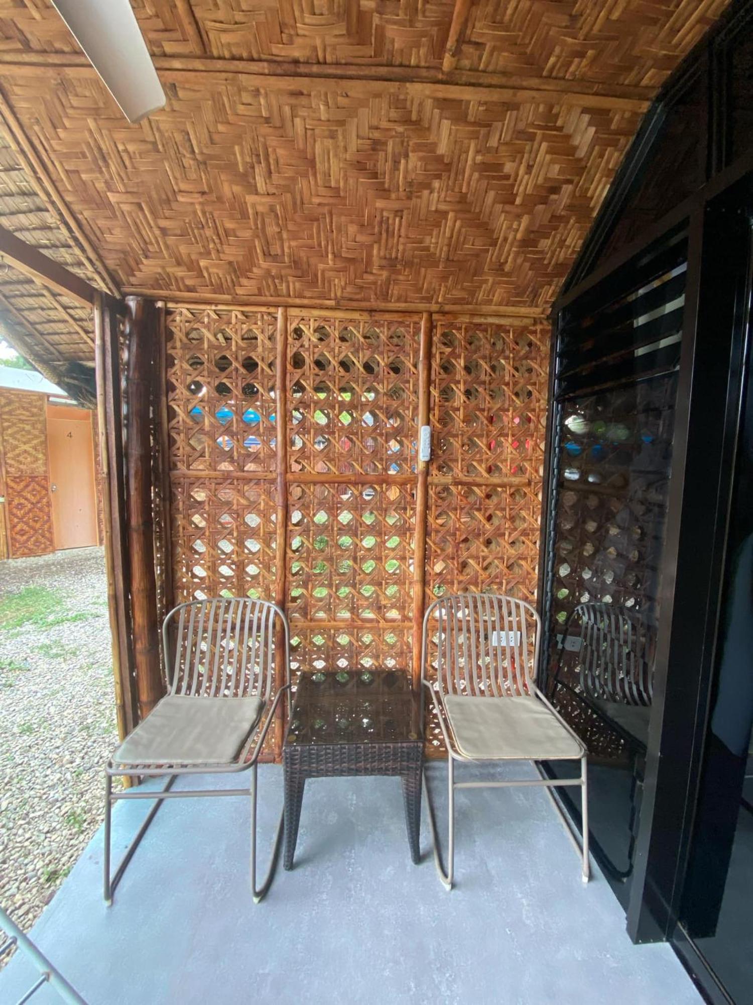 מלון Dauis Jush Native And Glamping מראה חיצוני תמונה
